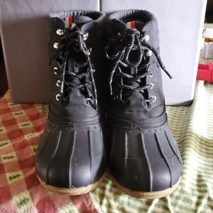 Tommy Hilfiger Duck Boots